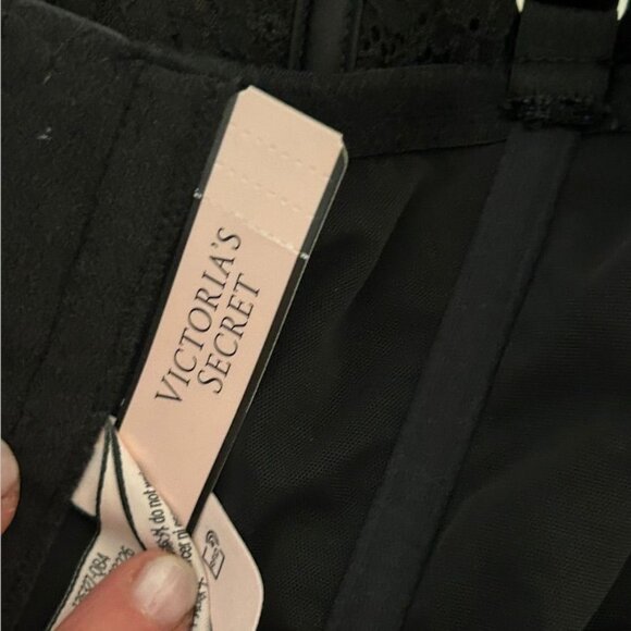 NWT Victoria’s Secret Dream Angels Bra M DD Heritage Ribbon Slot Bra Lace NEW - Picture 8 of 9